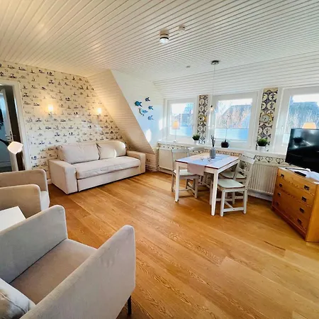 Sylter Seestern Haus Sorgenfrei 아르츠섬